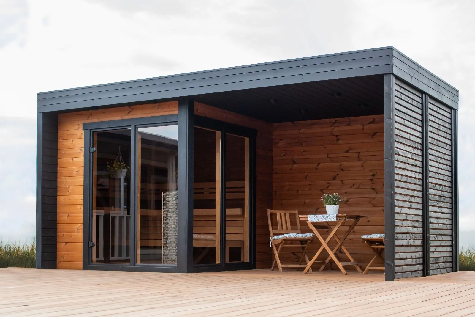 Leil Patio シリーズのサウナキャビン